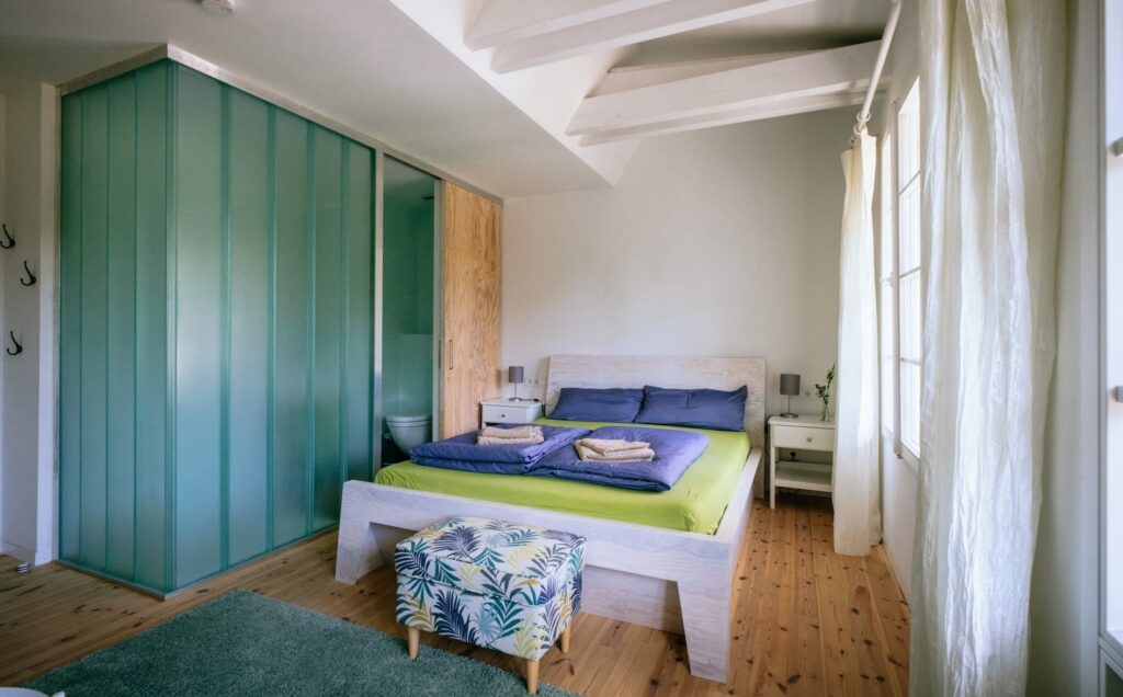 ByTaubenblau_Taubenblau_Suite_DELUXE Einzelzimmer mit Bad